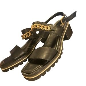 Anthropologie SOLD OUT Bernardo Sorrena Sandal Size 9.5